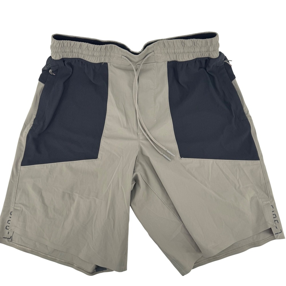 Lululemon Lab Mens Colorblock Technical Athletic Shorts Olive Green Black Small